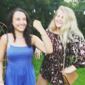 Meet your Posher, Mollie